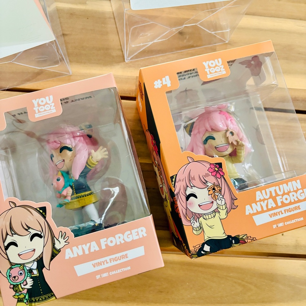 Anya Forger x Youtooz - Vinyl Figure - Set of 2 - New in Box
